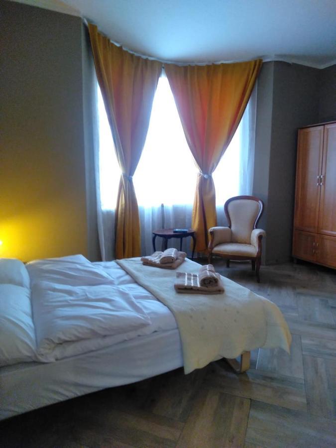 Sunny Bear Bed & Breakfast Jelenia Góra Extérieur photo