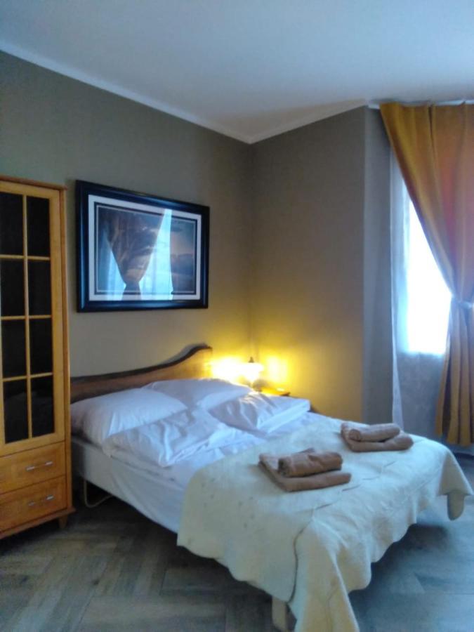 Sunny Bear Bed & Breakfast Jelenia Góra Extérieur photo