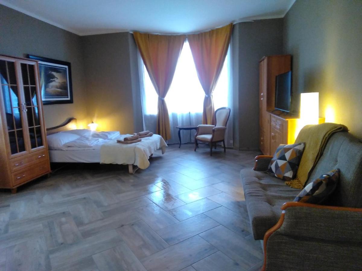 Sunny Bear Bed & Breakfast Jelenia Góra Extérieur photo